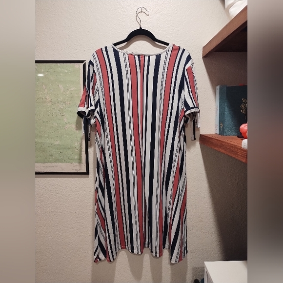 Vibe Sportswear Striped Dress - Women's Size 2X - Picture 2 of 4
